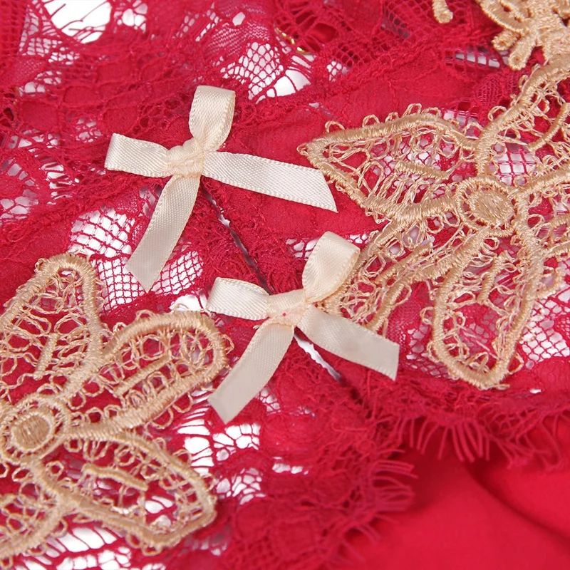 Babydoll mit Blumenbesatz – Überkreuzte Träger am Rücken