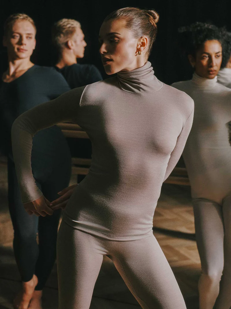 Turtleneck-, Rollkragen-Shirt WOOLEN SILK, in Herbstfarbe rose grey, Grössen S & M