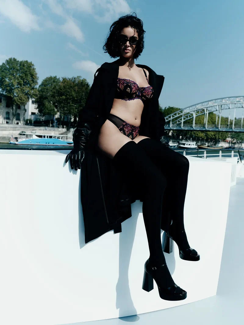 Chantelle – Champs Elysees Balconette-BH mit schwarzen Juwelen