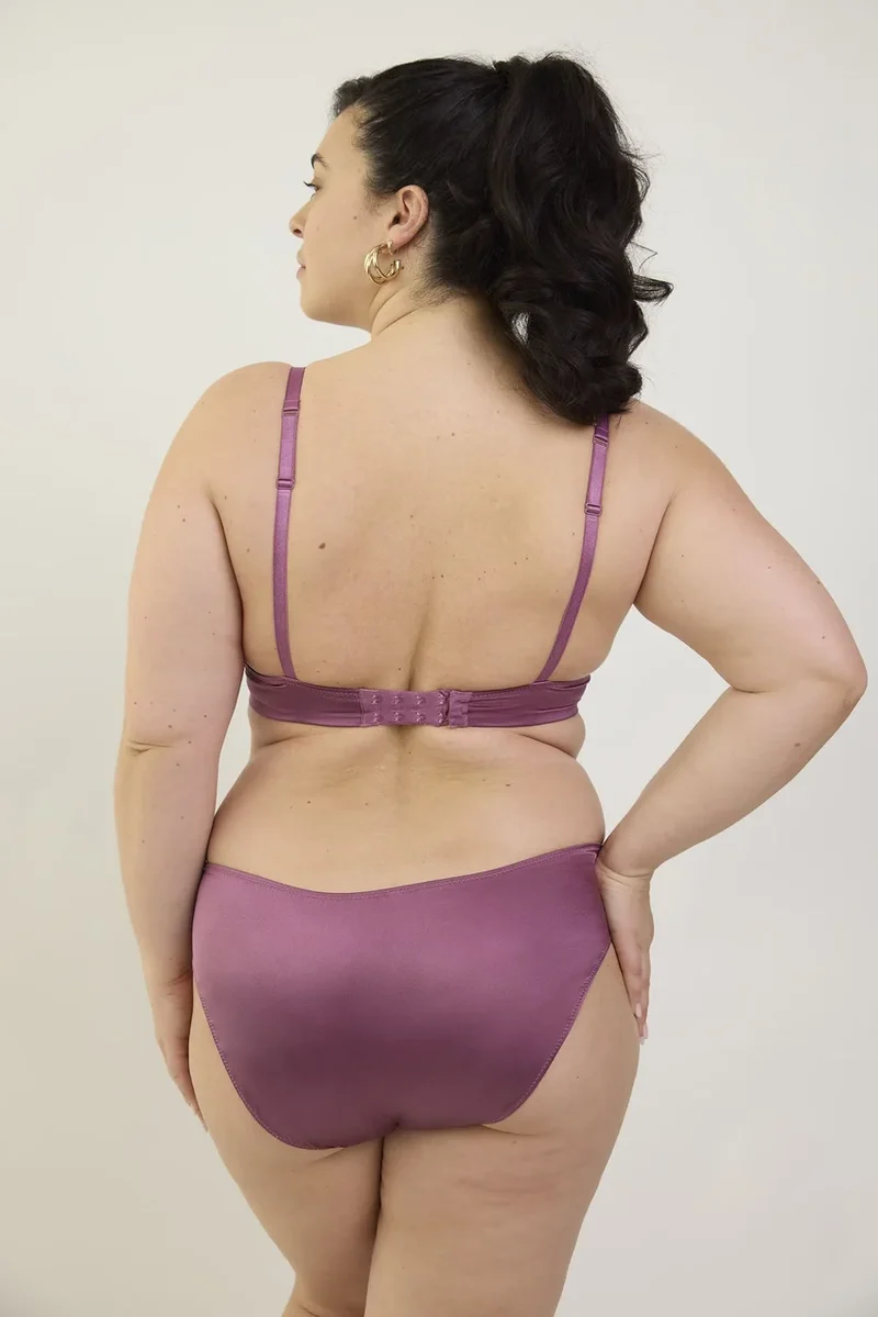 Lejaby – Silk N Lace Bügel-BH Rubis Rose