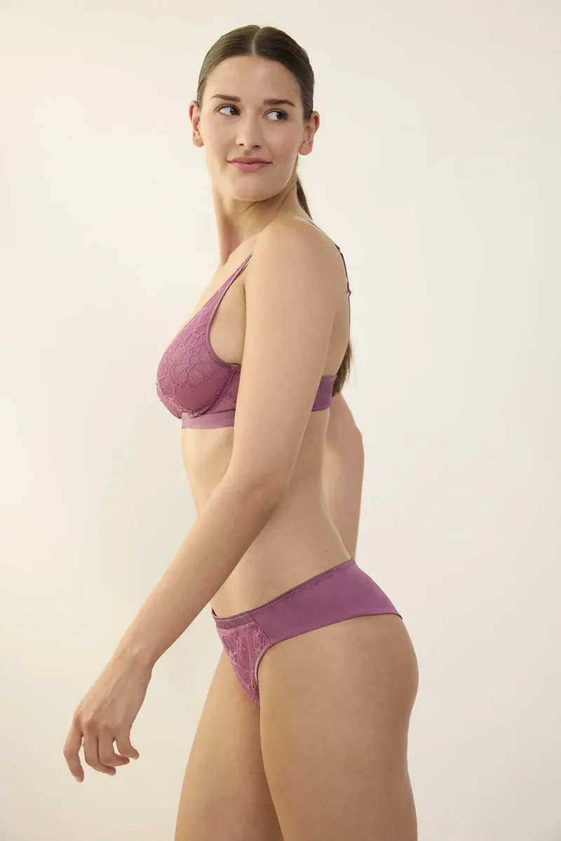 Lejaby – Silk N Lace Tanga Rubis Rose