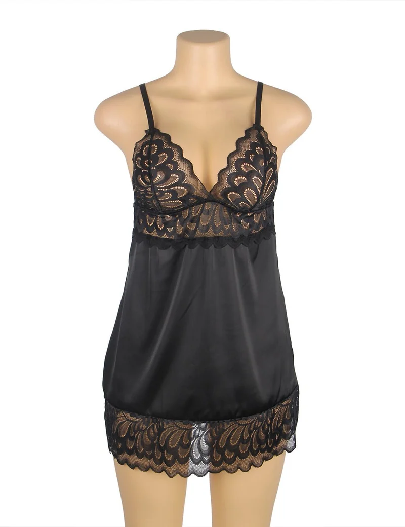 Schwarzes Babydoll mit Blumenmuster und Spitze – Haken- und Ösenverschluss am Rücken, Übergröße