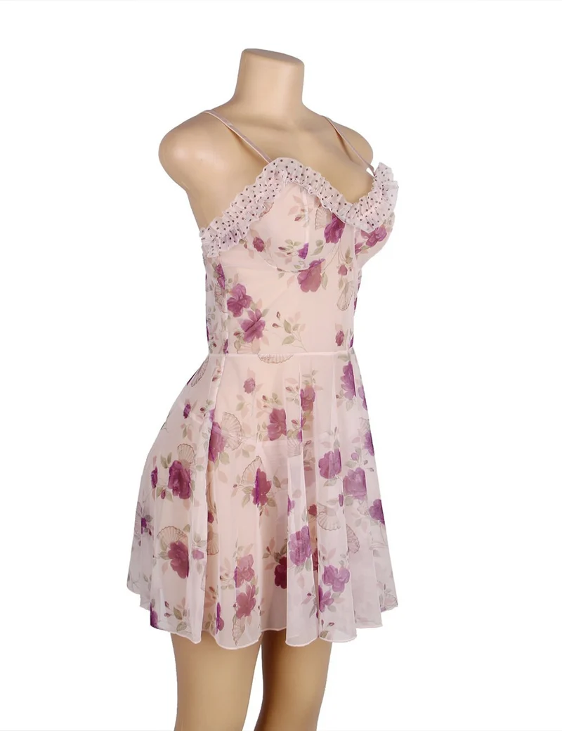 Transparentes Babydoll mit lila Blumenmuster und passendem G-String-Set