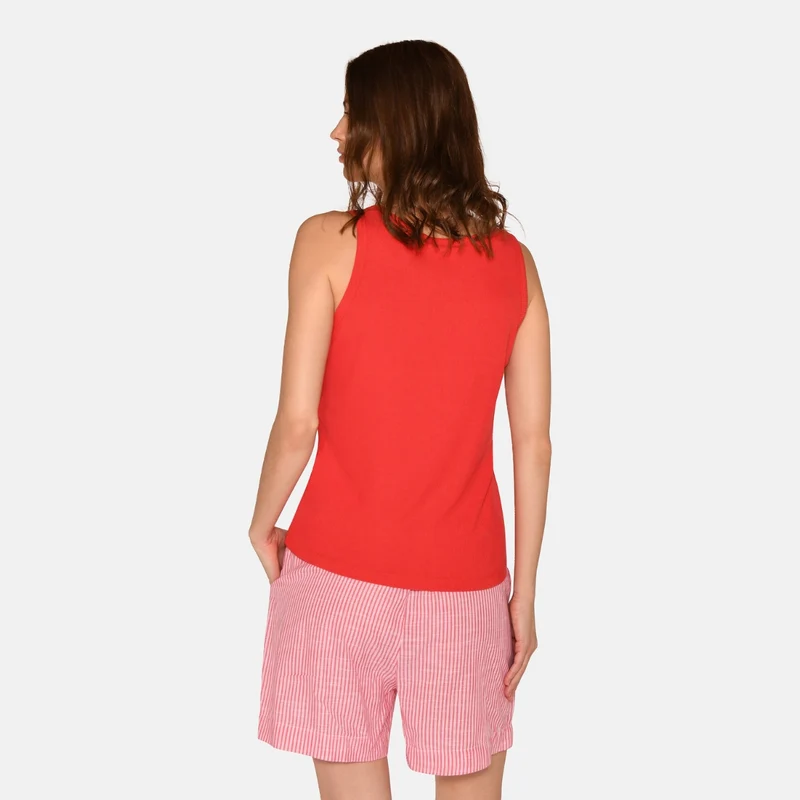Rotes Bambus-Tanktop mit breiten Trägern