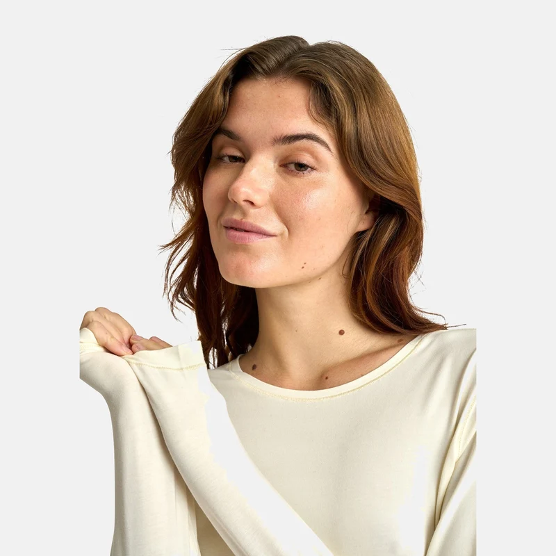 Cremefarbenes Langarm-Bambus-T-Shirt