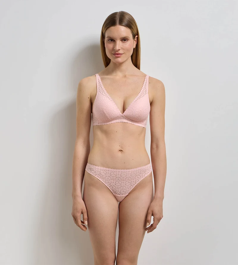 Tanga in Blütenrosa Daily Dentelle