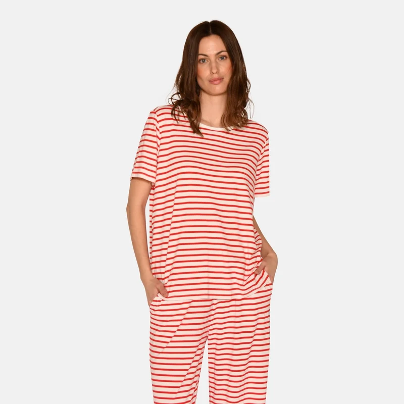 Kurzärmeliges rot gestreiftes Bambus-T-Shirt