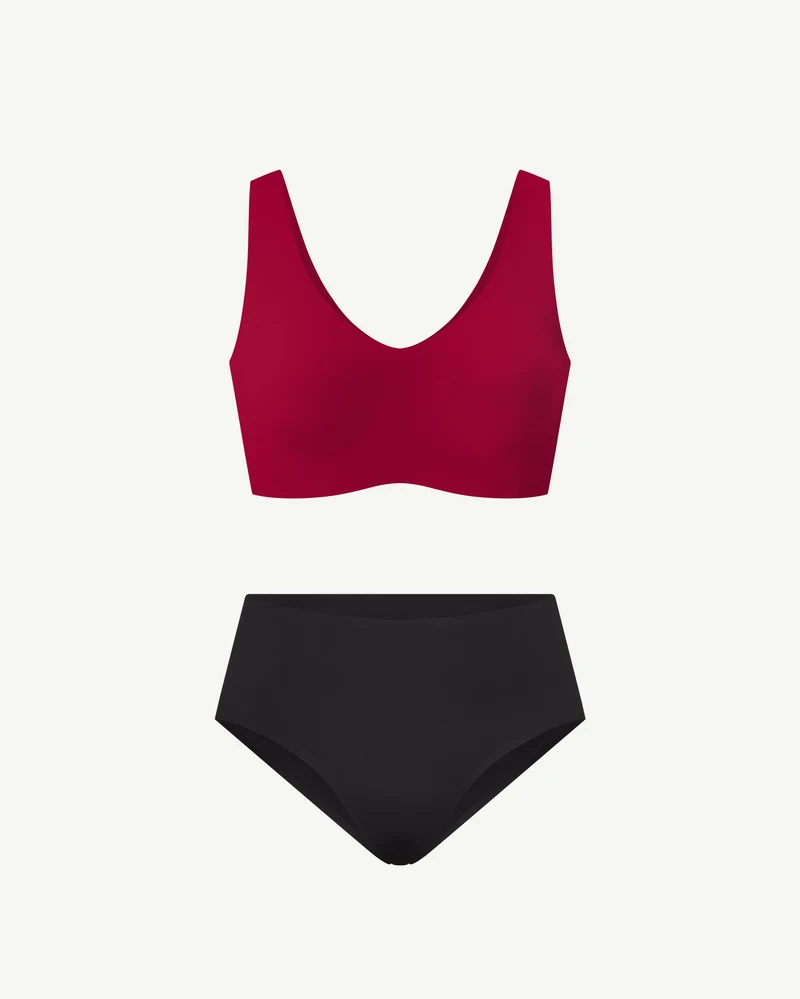 SoftForm Pullover Bra + Free Undies
