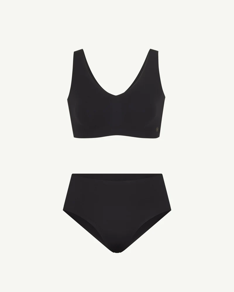 SoftForm Pullover Bra + Free Undies