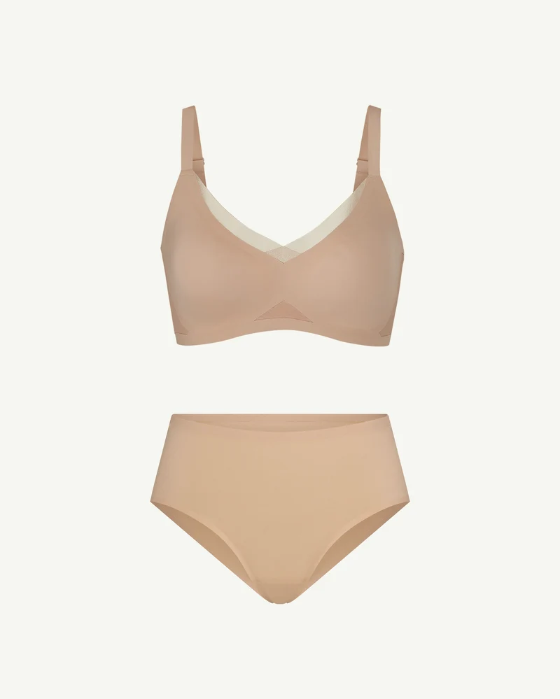 CrossOver Contour Bra + Free Undies