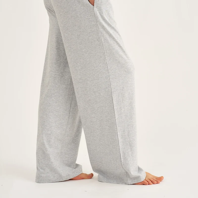Hellgraue Hose mit geradem Bein aus Bambus