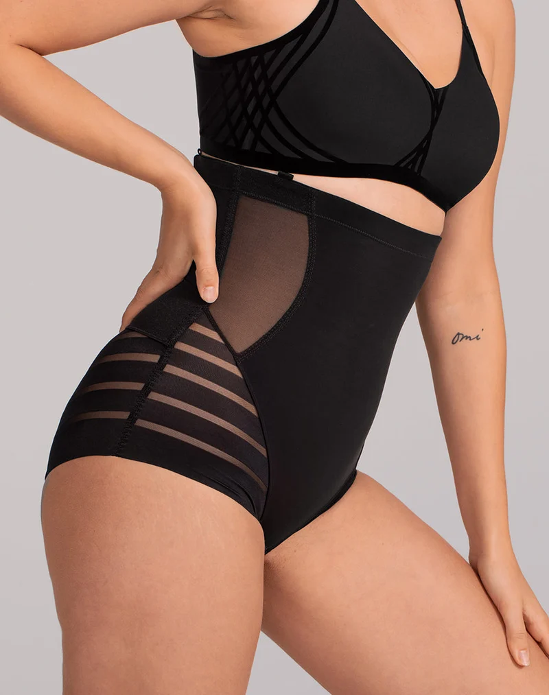 Queen Brief
