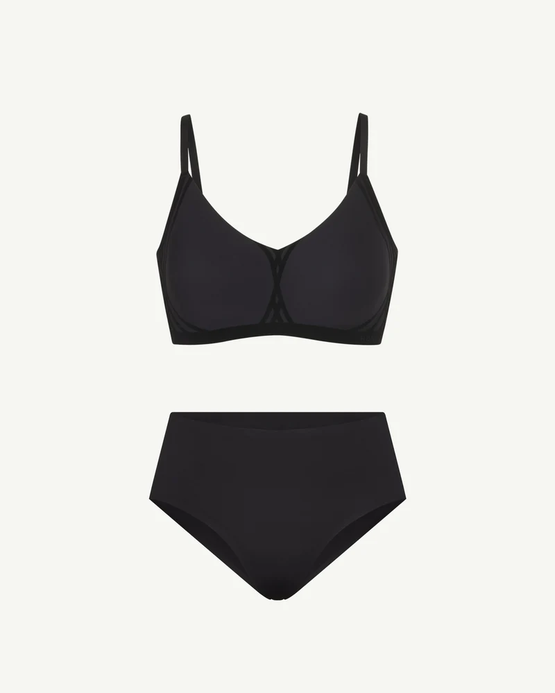 Silhouette Bra + Free Undies