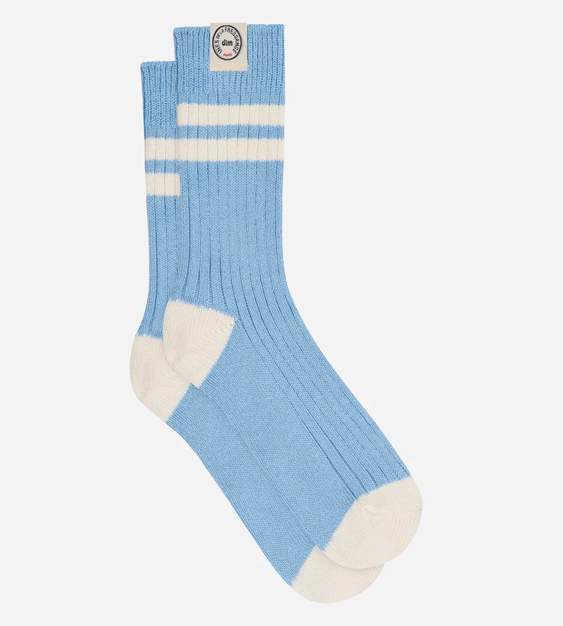 Rippensocken aus Baumwolle in Lagunenblau von DIM x Ines de la Fressange