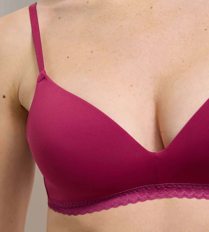 Triangel-BH ohne Bügel in intensivem Himbeerrot Daily Micro