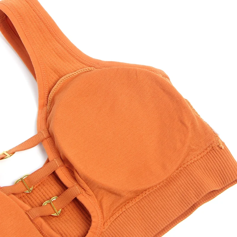 Orangefarbenes, nahtloses Strick-BH-Set mit Cut-Out und Herzverschluss