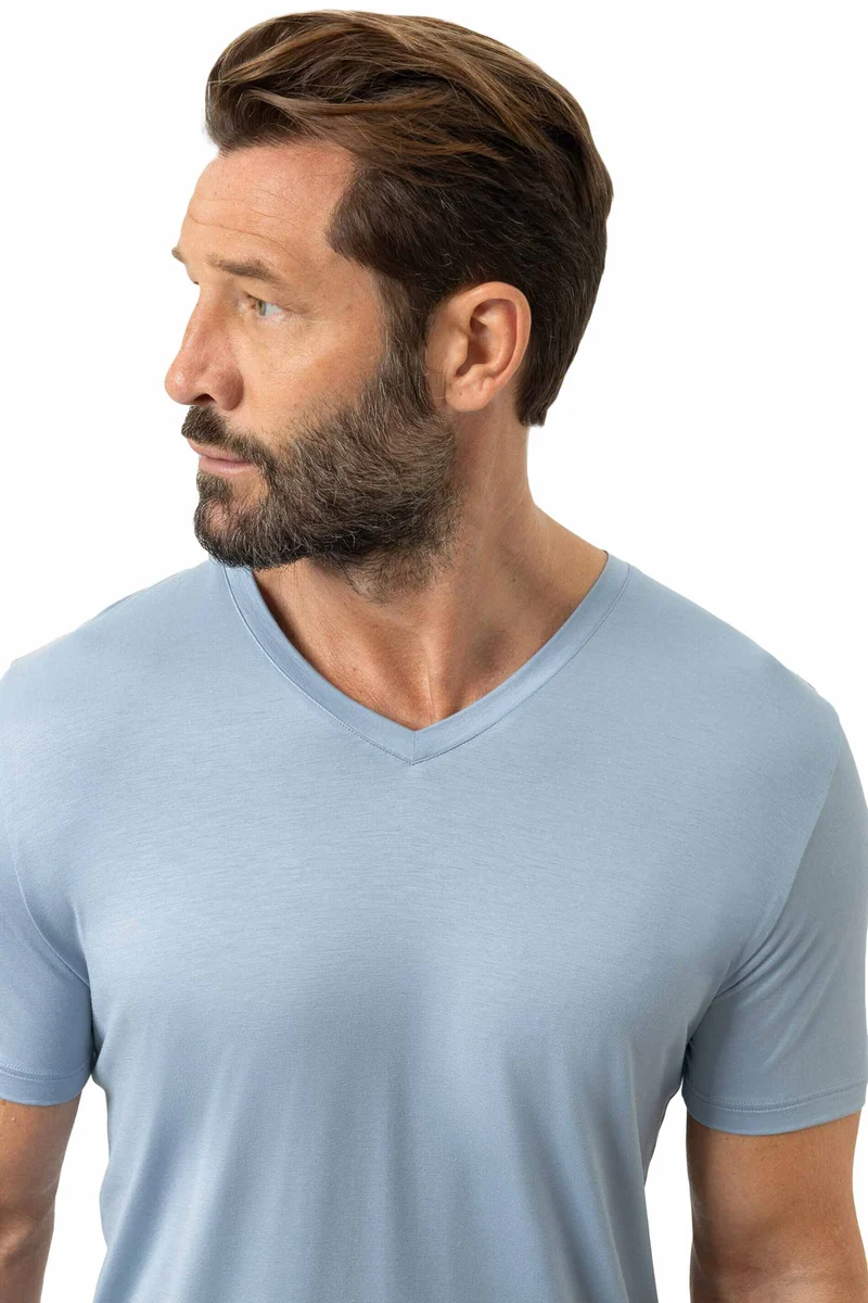V-Neck-Shirt SELECTION in Sommerfarbe sea breath (hellblau)