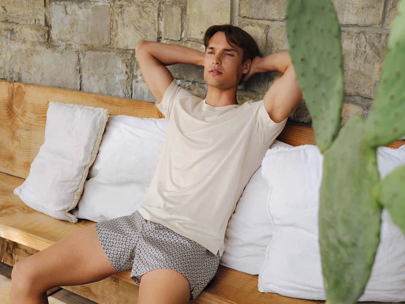 T-Shirt SUSTAINABLE LUXURY, Rundhals; in Sommerfarbe birch (beige)