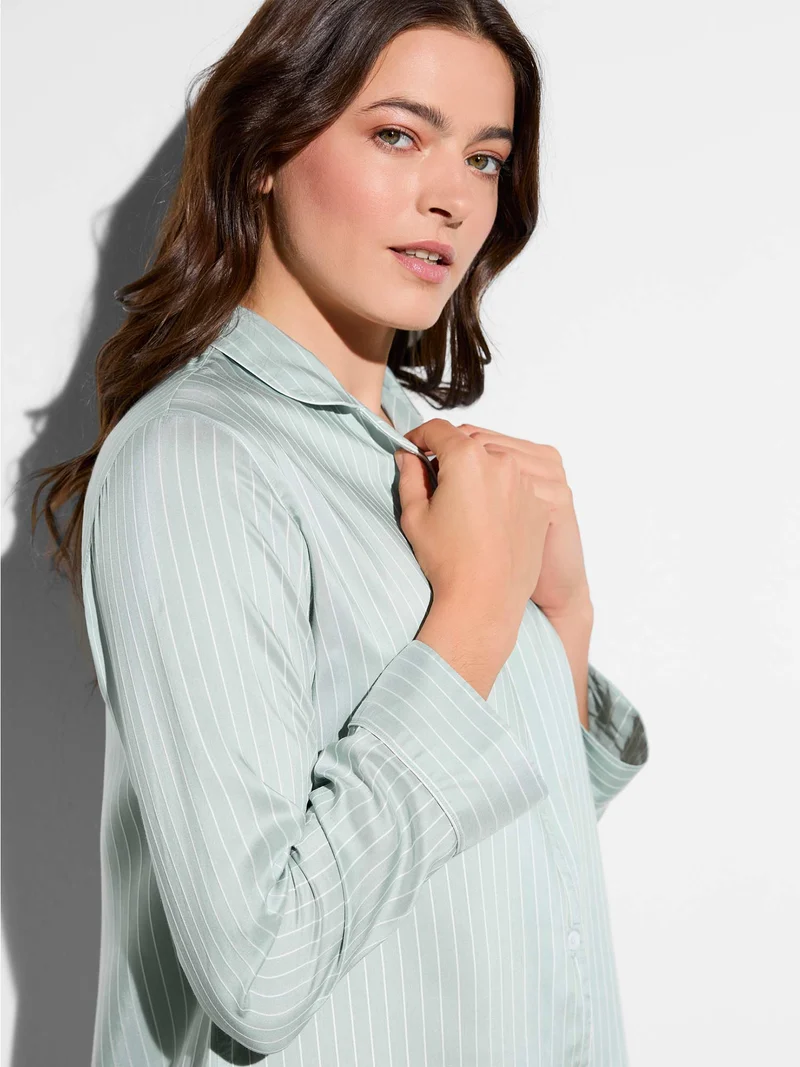Sleepshirt FEMININE STRIPES, langarm, durchgeknöpft ; Grösse S