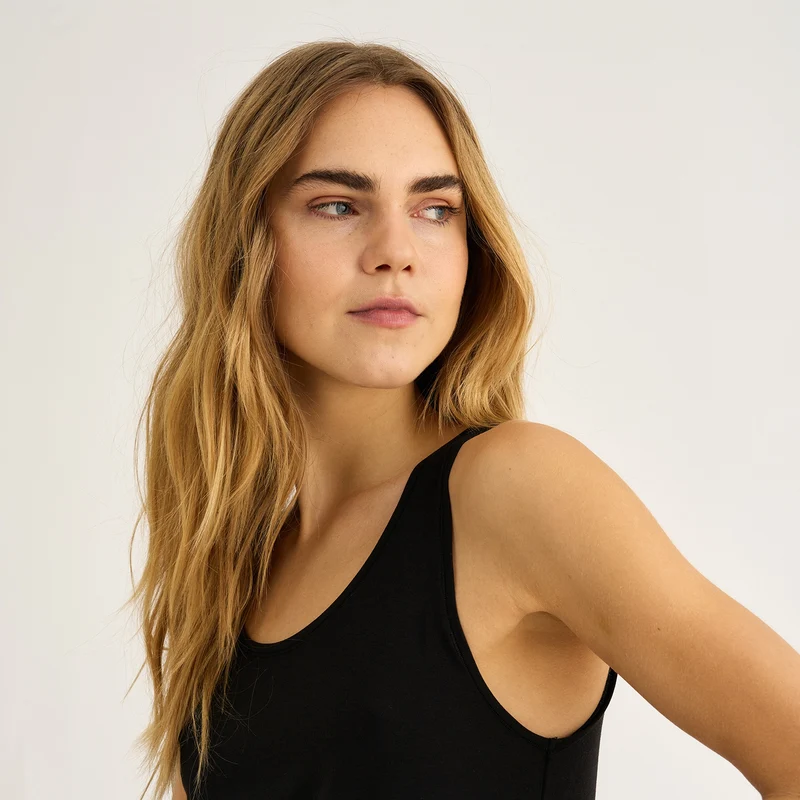 Schwarzes Kleid aus Bambus-Jersey