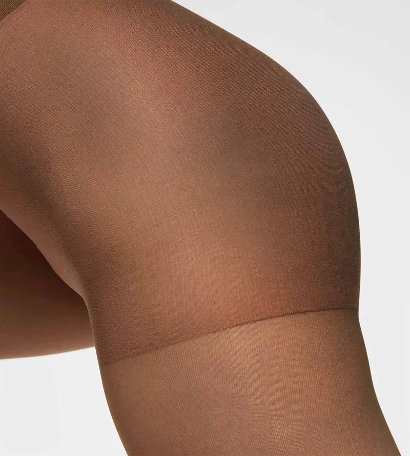Transparente, nahtlose Strumpfhose in Dunkelbraun von Nude