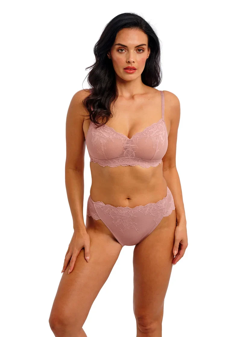 Wacoal – Vivid Attraction High Leg Brief Woodrose