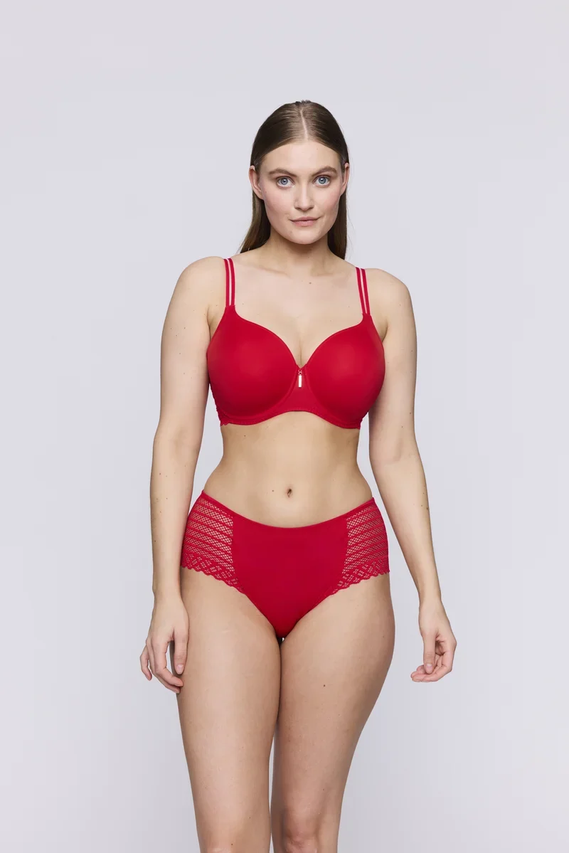 Primadonna Twist – East End Hotpants True Red