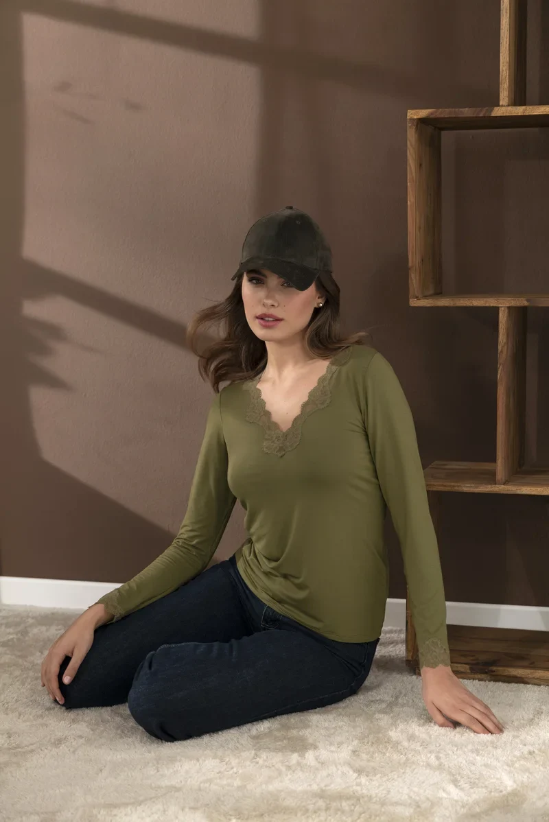 Antigel by Lise Charmel - Simply Perfect Langarm-Top Vert Mousse