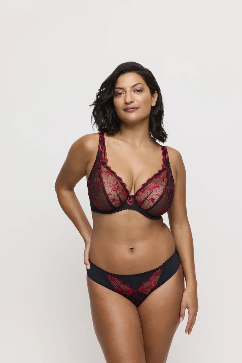 Primadonna - Springdale Rio Slip Black Rose