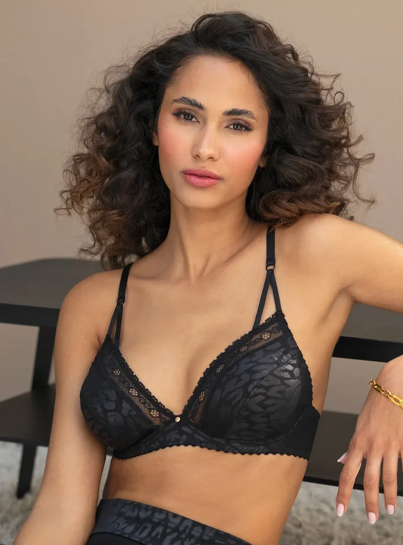 Antigel by Lise Charmel – Sensualite Fauve Full Cup Plunge Bra Noir