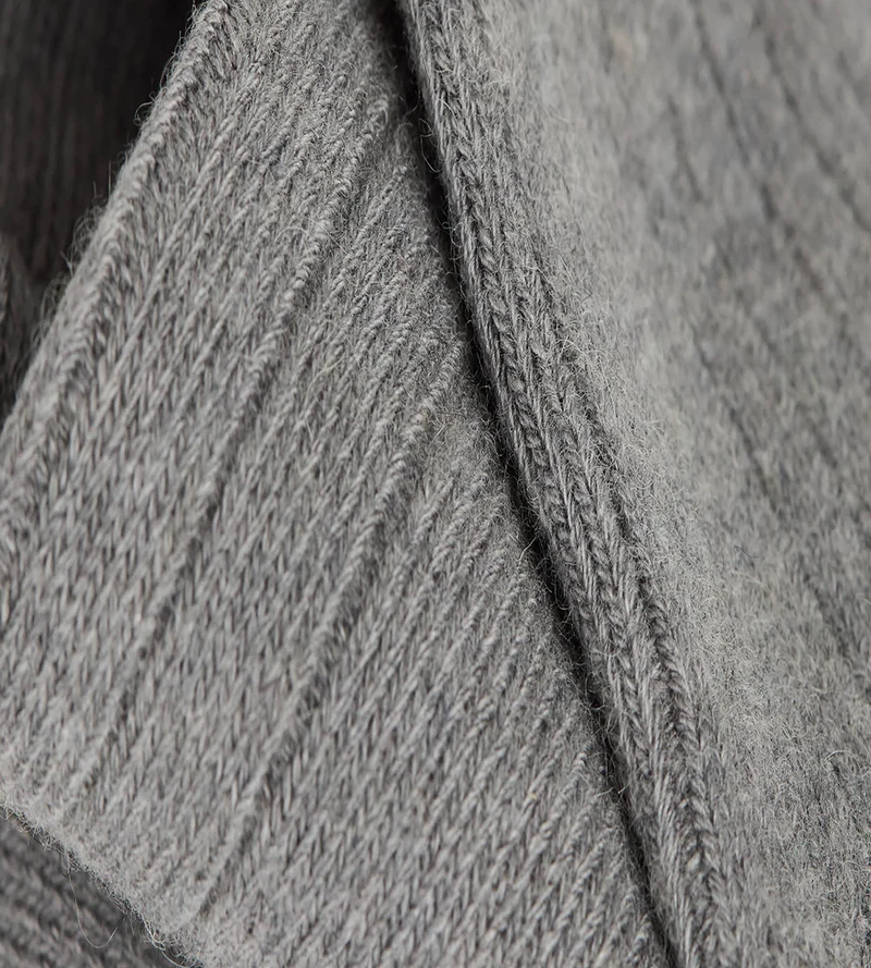 Warme Damensocken in Grau meliert