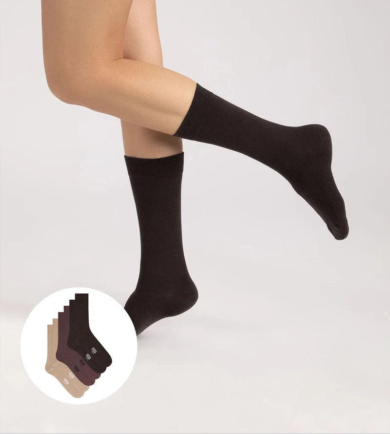 3er-Pack Herrensocken in den Farben Cassis, Schokoladenbraun und Taupe aus Baumwolle