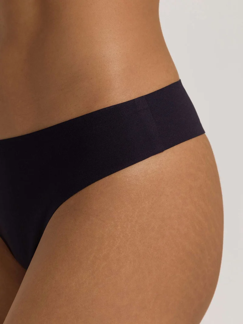 Thong, String INVISIBLE TOUCH