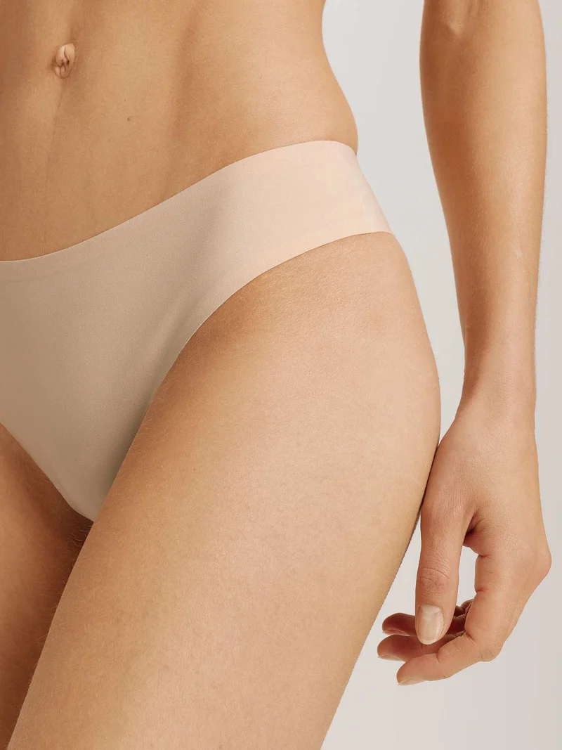 Thong, String INVISIBLE TOUCH