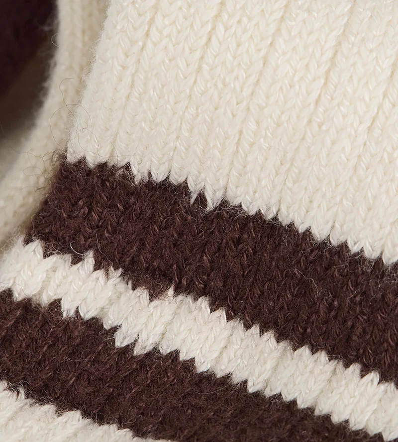 Hohe Socken aus elfenbeinfarbener Baumwolle von DIM x Ines de la Fressange