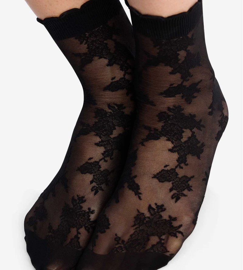 Schwarze Söckchen „La Dentelle Florale“