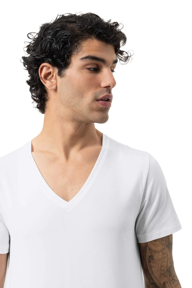 T-Shirt, V-Neck, 10 OUT OF 10