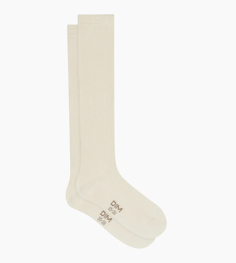 Hohe gerippte Socken aus Baumwolle in Elfenbein Dim Modal