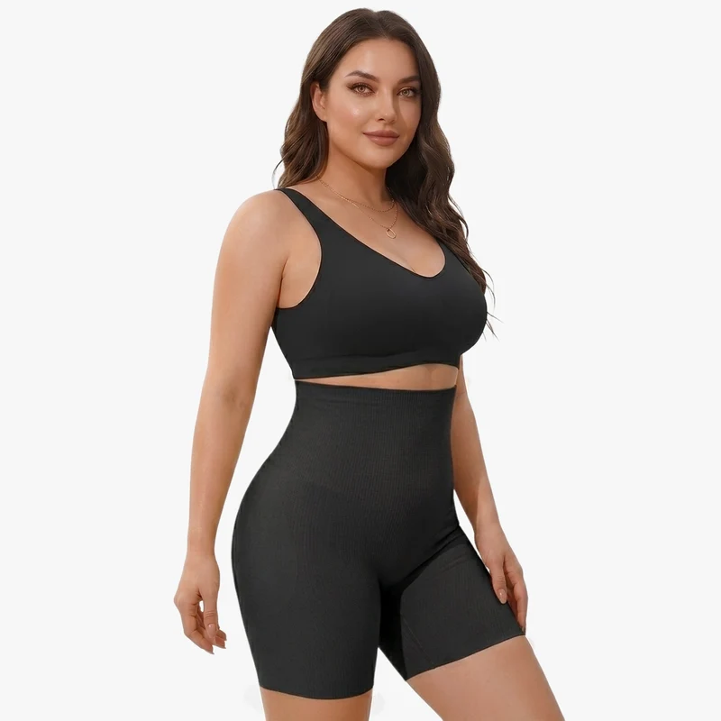 Korrigierende High Waist Shorts mit Polstern