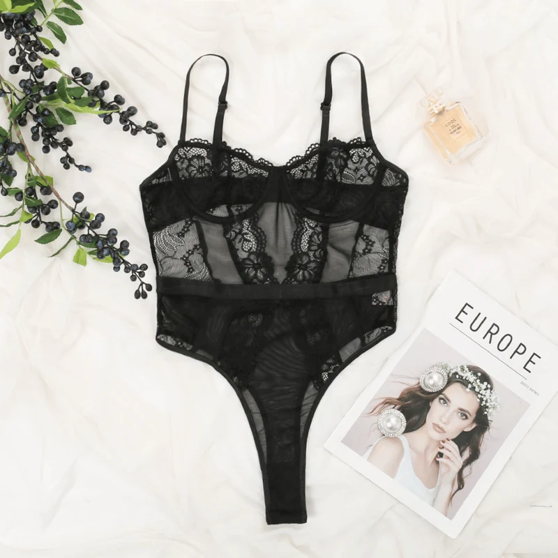Shapebody aus Spitze – Jade