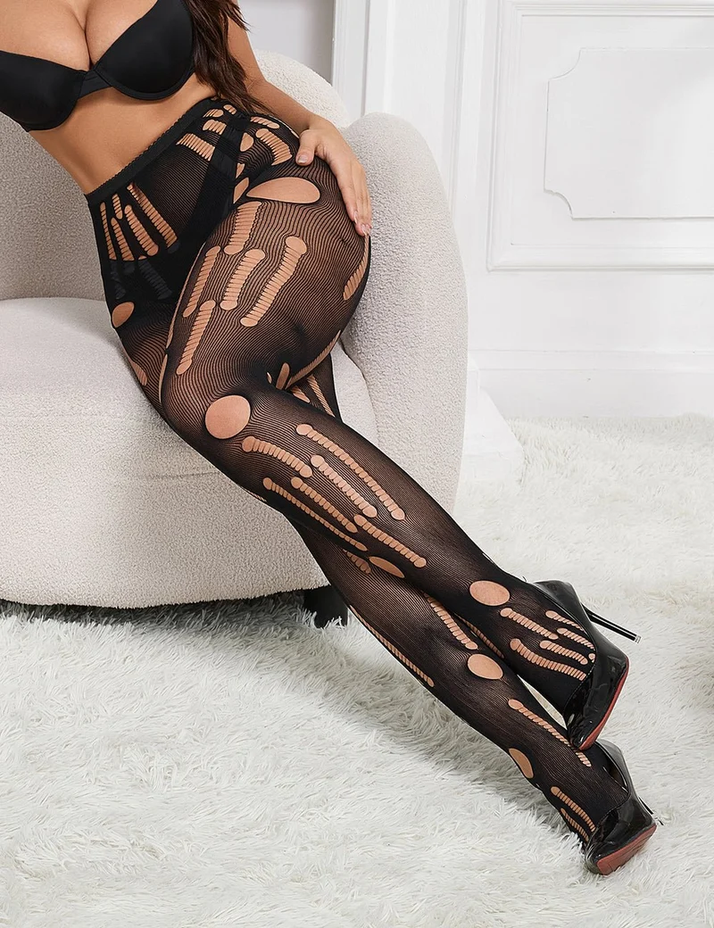 Schwarze sexy zerrissene Netzstrumpfhose