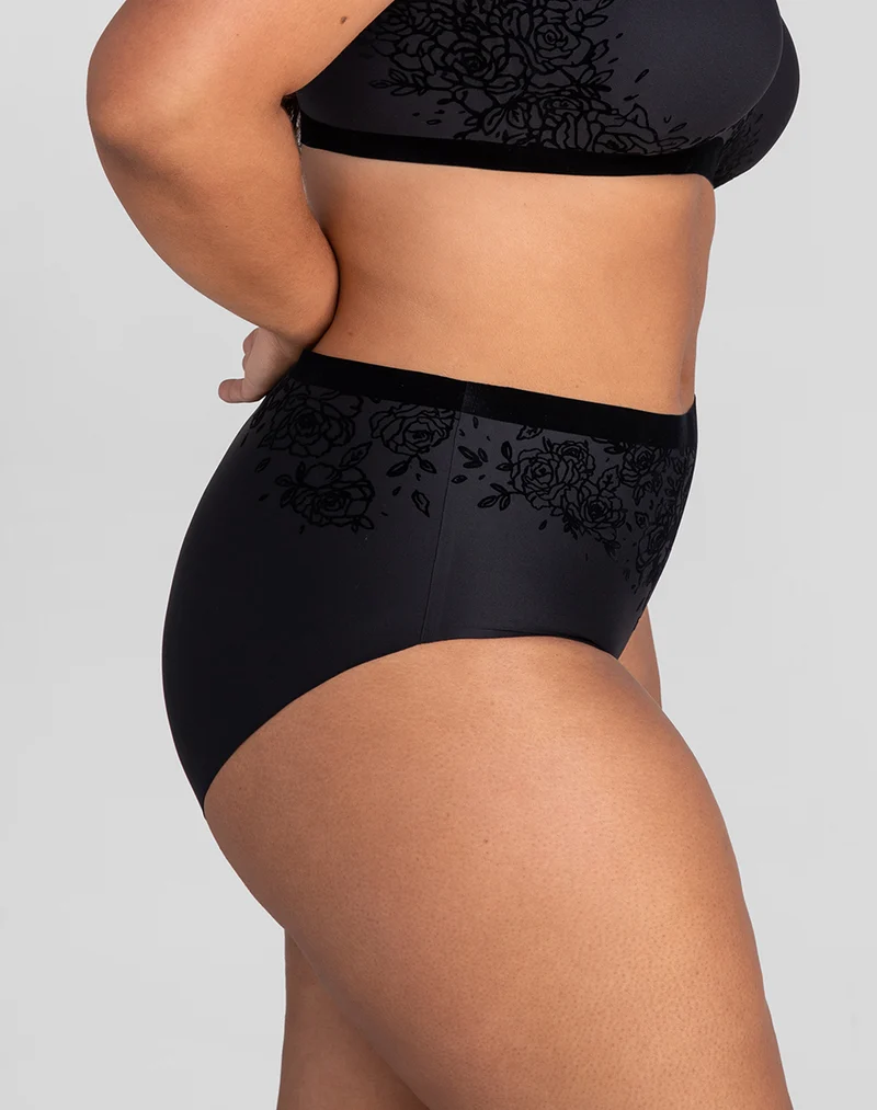 Silhouette Roses Brief