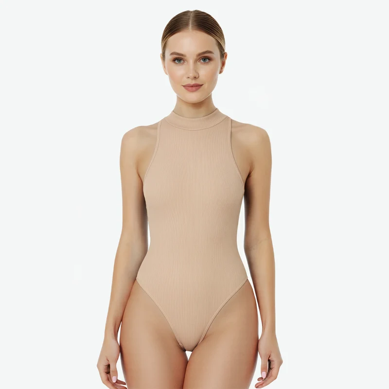 Ärmelloser Body mit String