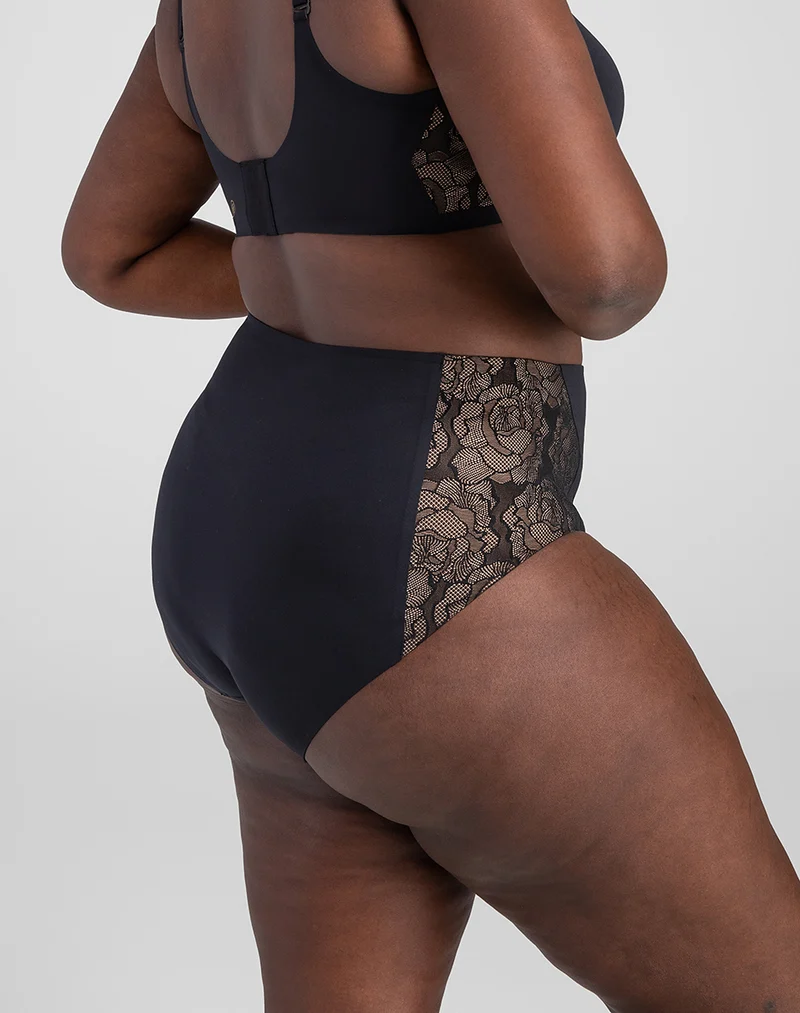 CrossOver Lace Brief