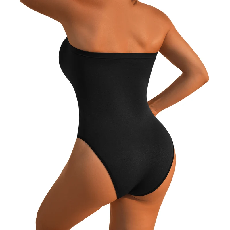 Korrigierender, nahtloser, trägerloser Body mit Slip