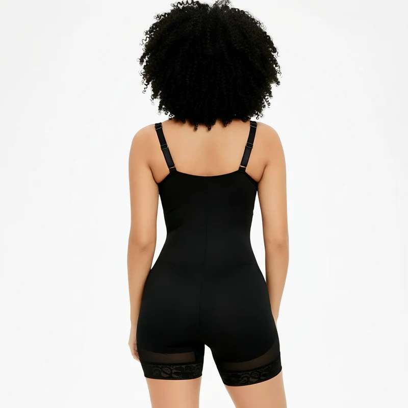 Korrigierender Shapewear-Body mit Haken und Reißverschluss