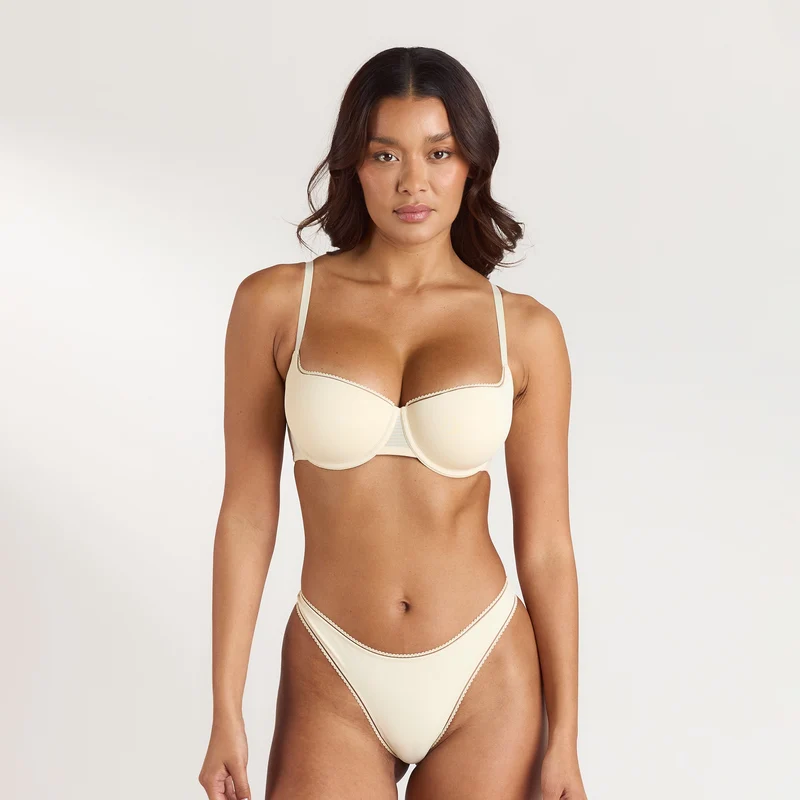 Comfort Extreme Push-Up Balconette Bra - Latte