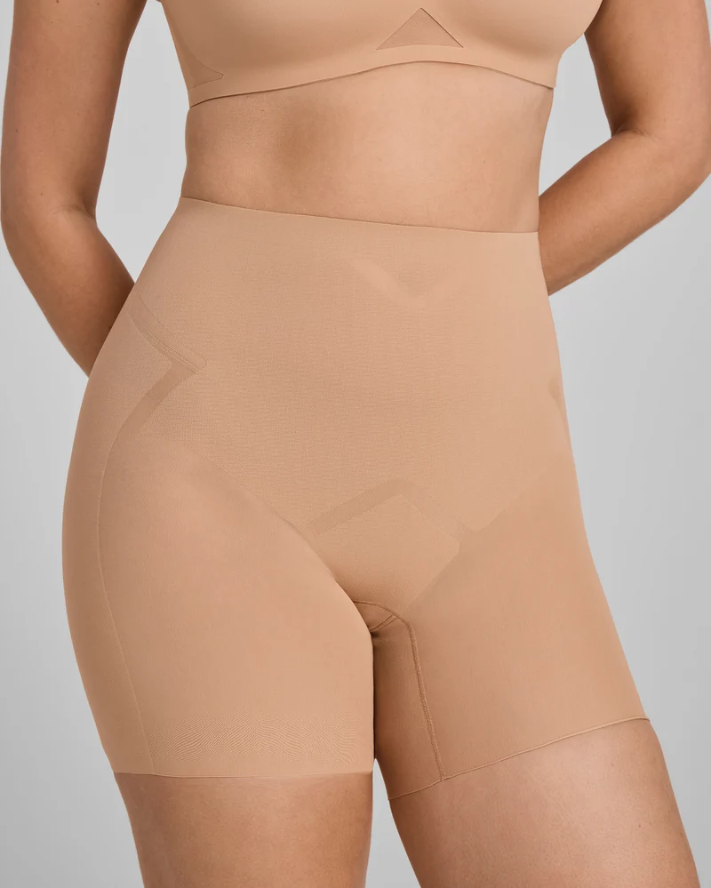 MeshSculpt Mid-Waist Short