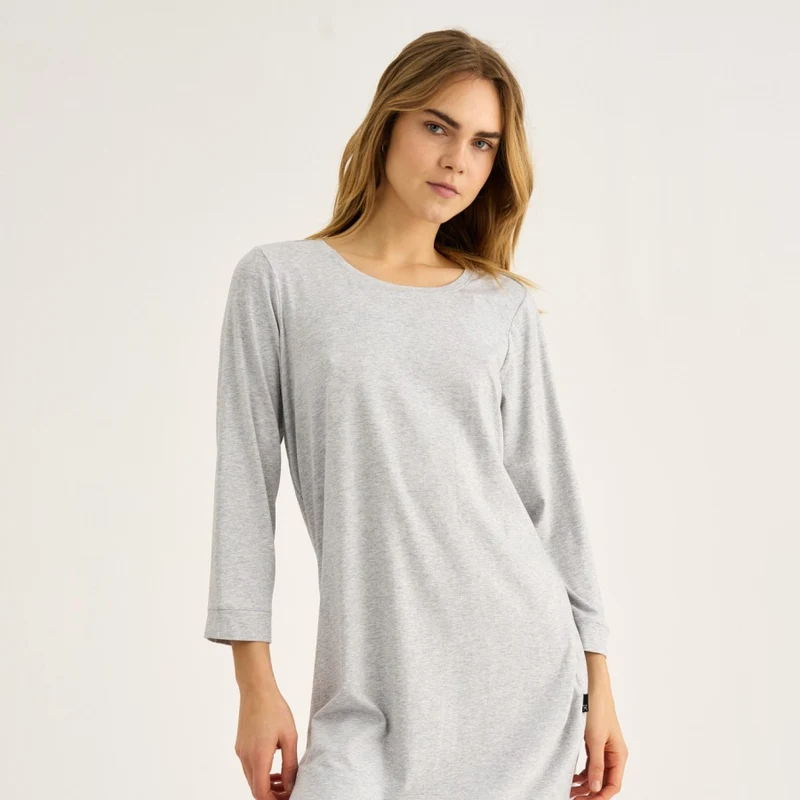Graues langärmeliges T-Shirt-Kleid aus Bambus