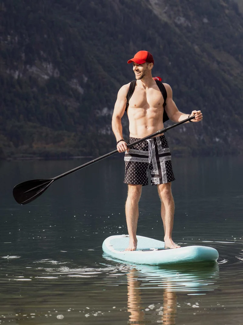 Badeshorts im Glarner-Tüechli-Style, SCHWINGER